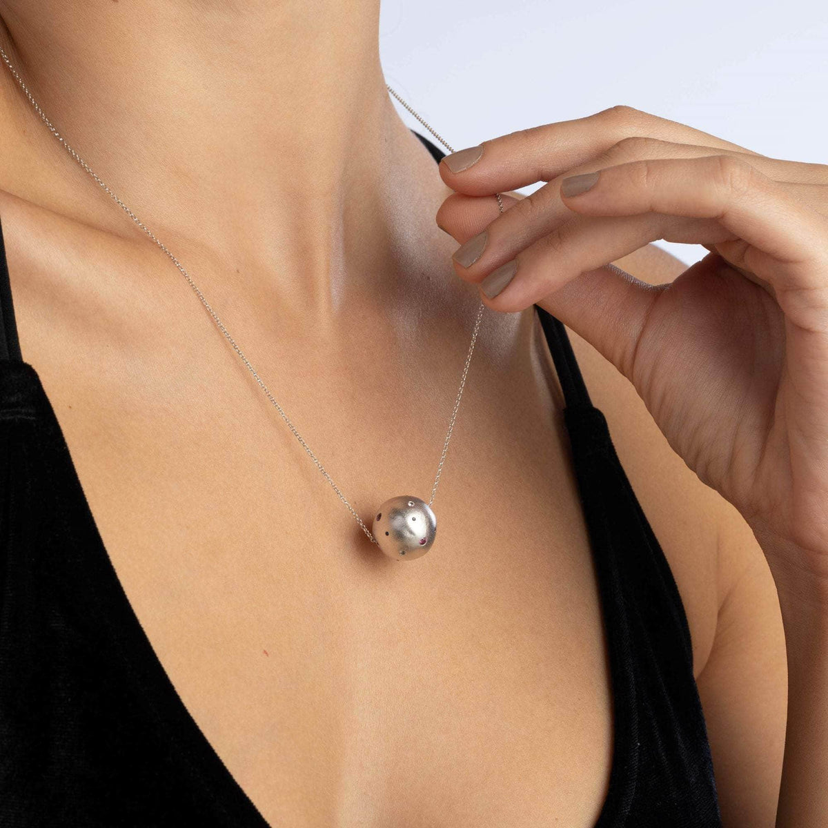 German Kabirski Orbis Sapphire Necklace