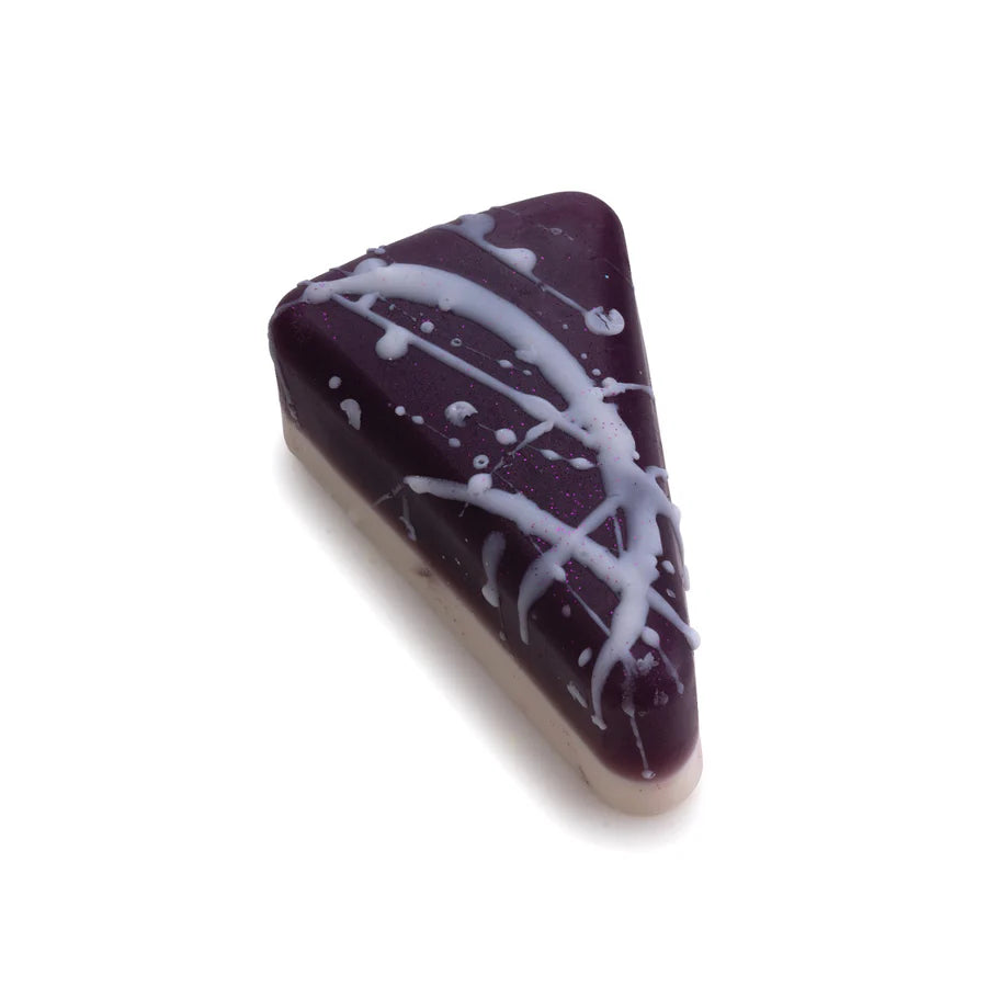 De Soap Boutique Purple Licious Cake Soap