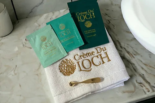 Crème Du Loch Ritual Set packaging detail – luxury Scottish skincare gift